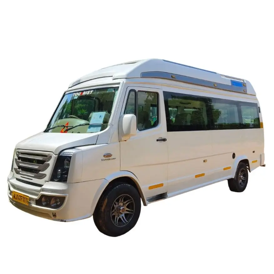 12–26 Seater Traveller